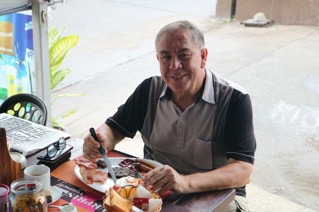 Hideaway Guest House And Bar Pattaya Luaran gambar